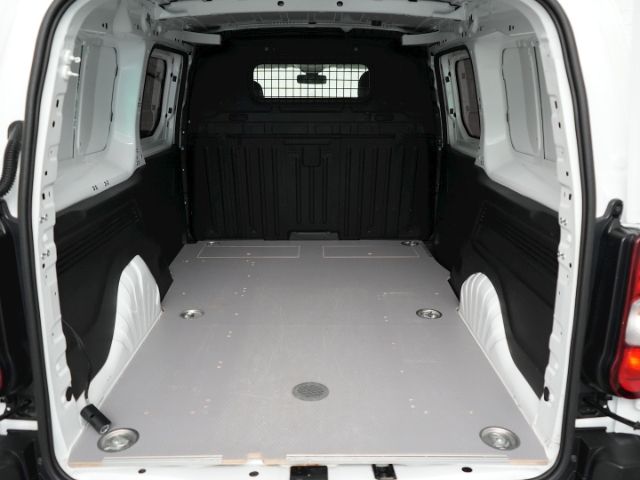 Combo E CARGO EDITION XL+NAVI+RÜCKFAHRKAMERA+AHK