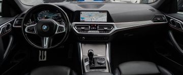 Fahrzeugabbildung BMW 430i Cabrio M Sport|KAMERA|SHADOWLINE|AMBIENTE