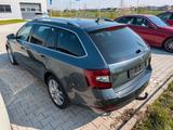 Skoda Octavia 2.0 TDI  DSG Premium Edition Comb / MwSt - Skoda Octavia: Premium Edition