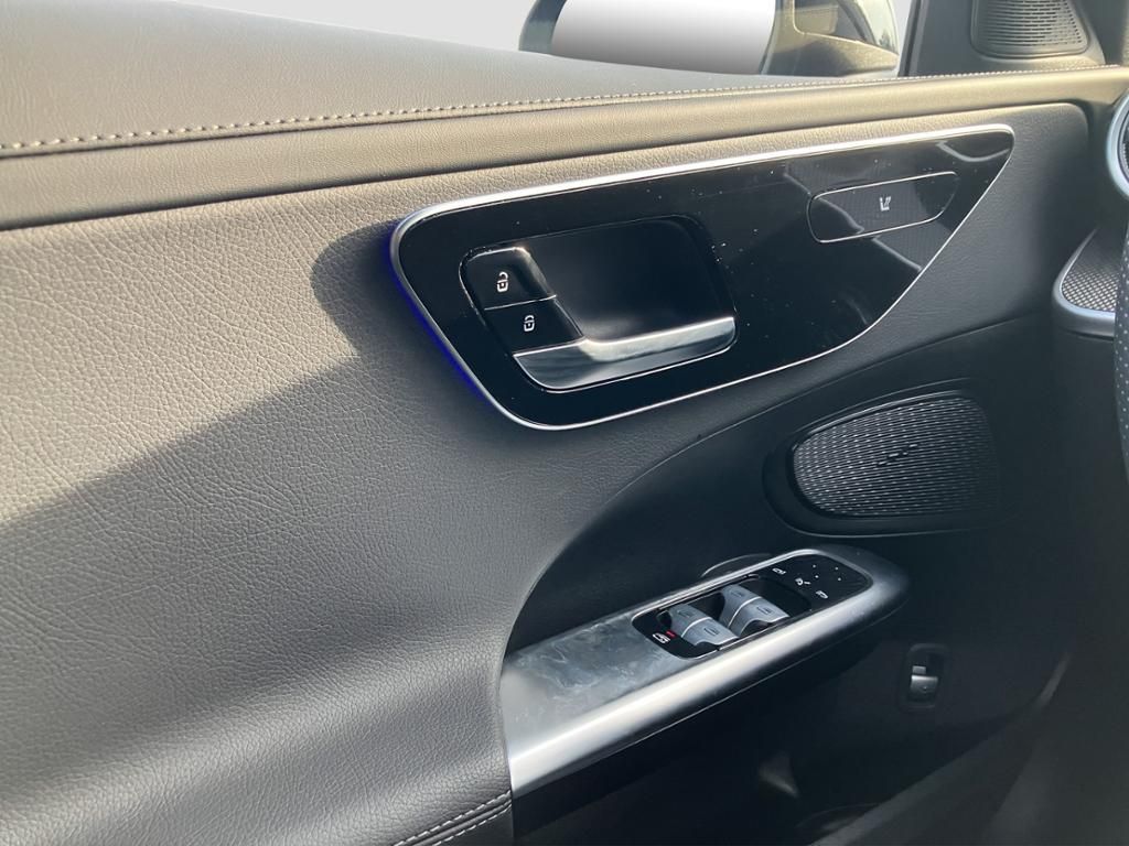 Fahrzeugabbildung Mercedes-Benz C 220 d T-Modell AMG*Night*LED*ParkAss*RFK*AHK