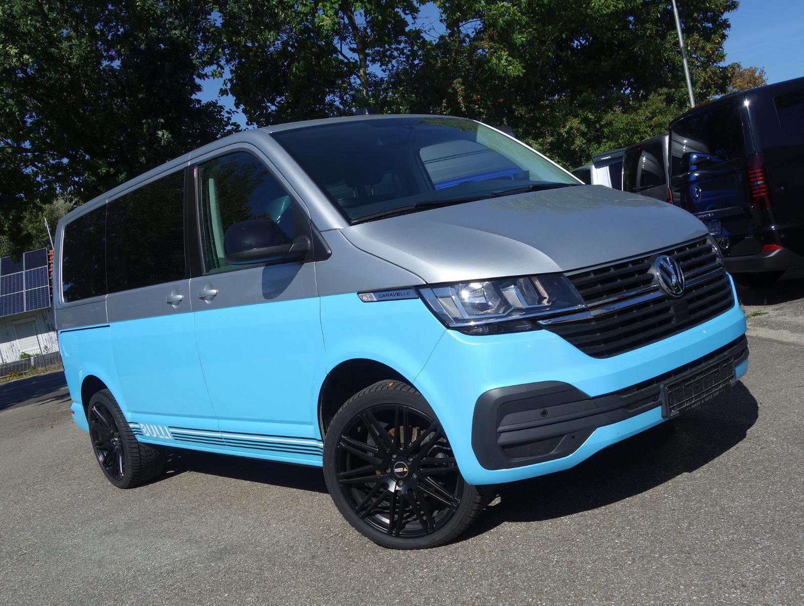 Volkswagen VW T6.1 Caravelle DSG ACC 8-Sitze 2x Schiebetür