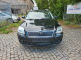Toyota Avensis Kombi 1.8 - Toyota Avensis aus 2005: Kombi