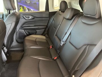 Bild 24 Jeep Compass S Plug-In Hybrid 4WD