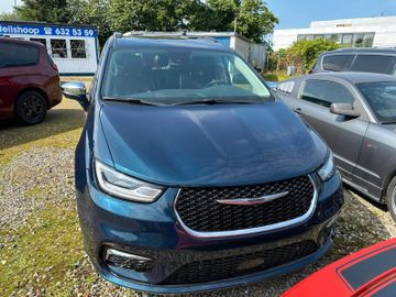 Chrysler Pacifica Limited SSD Unfallfrei Sale! in Hamburg