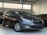 Kia Ceed Tempomat - gebrauchte Kia cee'd / Ceed aus dem Jahr 2013