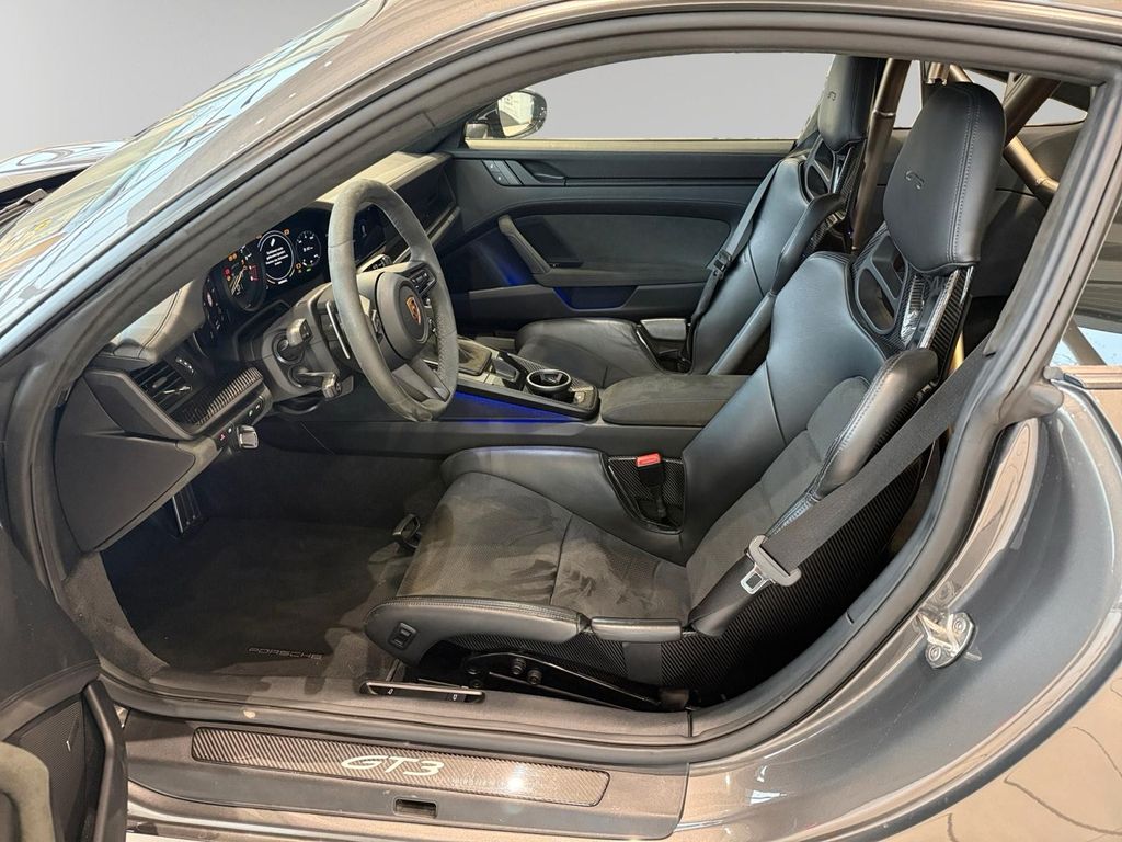 PORSCHE 992 GT3 Porsche Approved PORSCHE 992 GT3 Porsche Approved