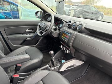 Dacia Duster Blue dCi 115 4WD Celebration