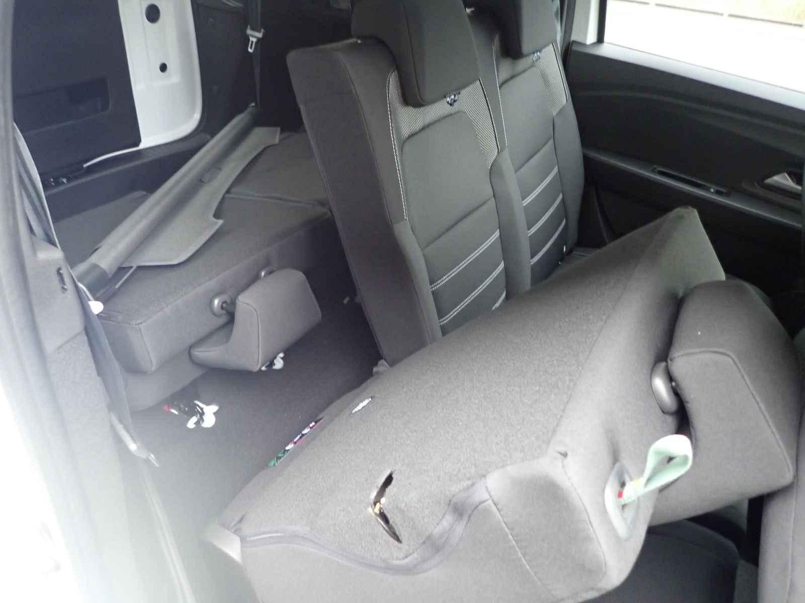 Fahrzeugabbildung Dacia Jogger Expression TCe 110 7-Sitzer