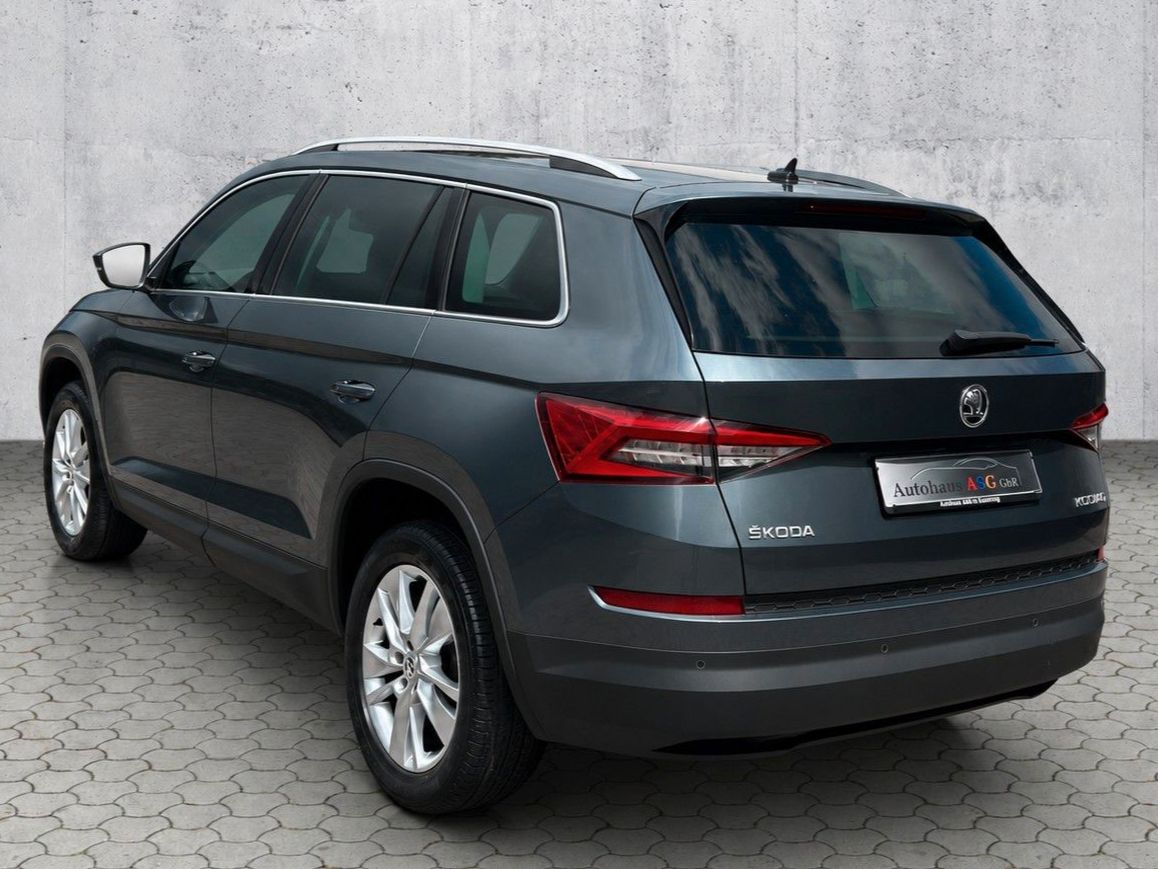 Skoda Kodiaq 2.0 TDI DSG Style*LED*CarPlay*Navi*1.Hand foto 5