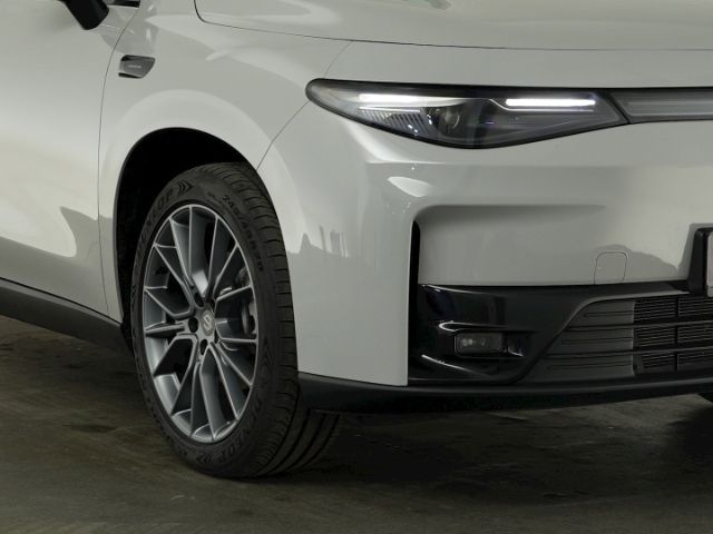 C10 REEV DESIGN 28,4kWh+NAVI+360° KAMERA+LED-SCH