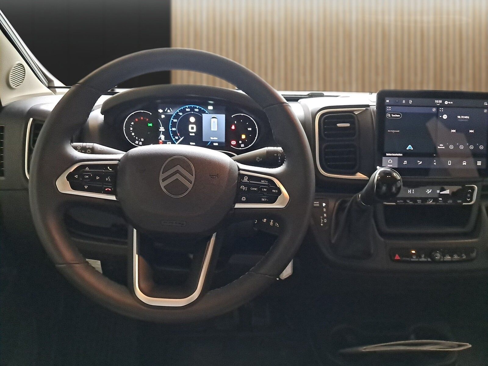 Fahrzeugabbildung Pössl Roadcruiser Revolution Citroen Premium, 180 PS