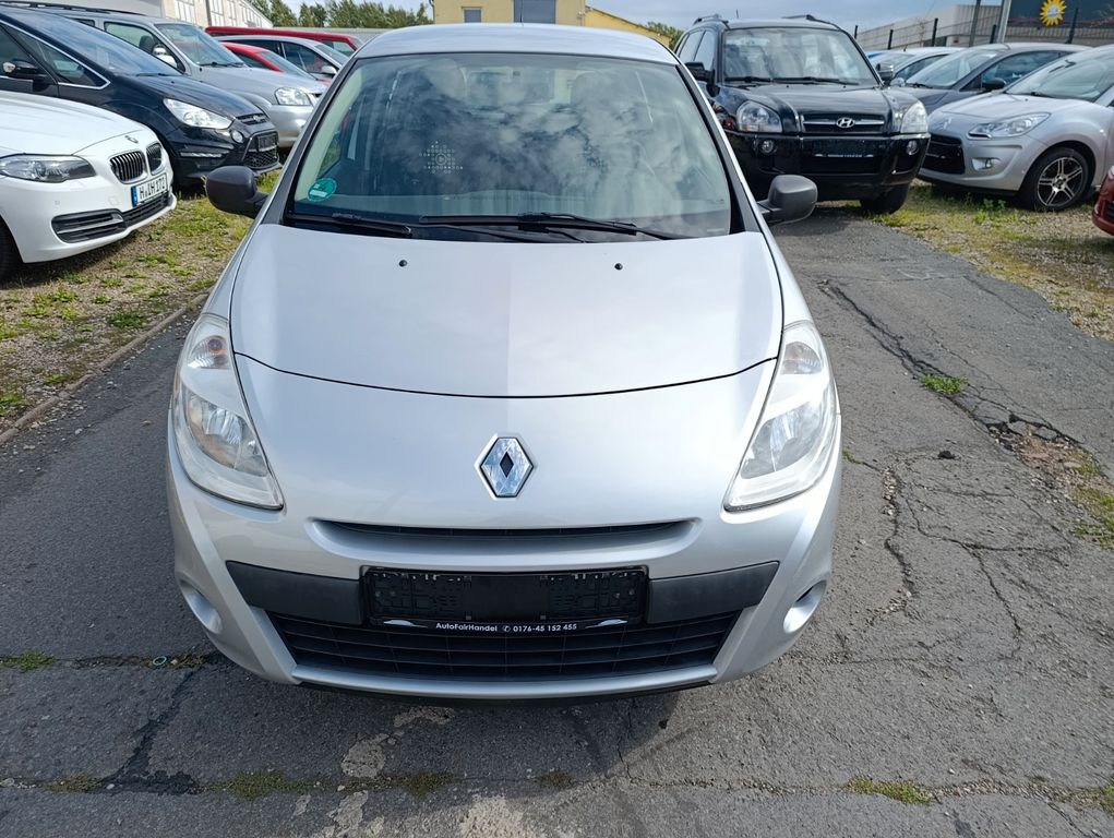 Renault Clio III YAHOO!*KLIMA*AHK*EURO5*VIELE NEUTEILE*