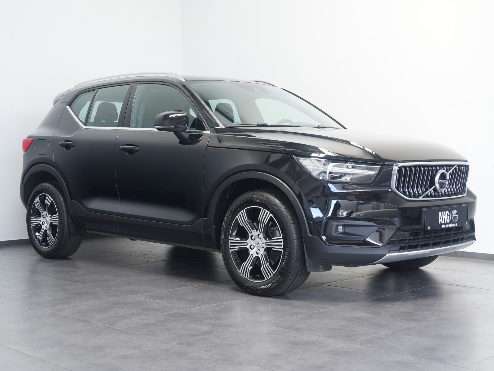 Fahrzeugabbildung Volvo XC40 B4 B Inscription LED/NAVI/ACC/LEDER/360°