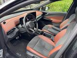 Volkswagen ID.5 Pro Perform. 77 kWh 150 kW Pro mit Navi Pro - VW ID.5 von privat