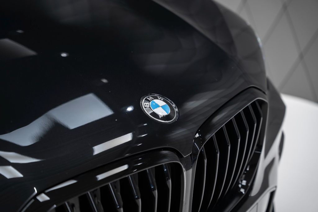 X5 xDrive40d BLACK/BLACK PANORAMIC M PACKAGE - Bild 8