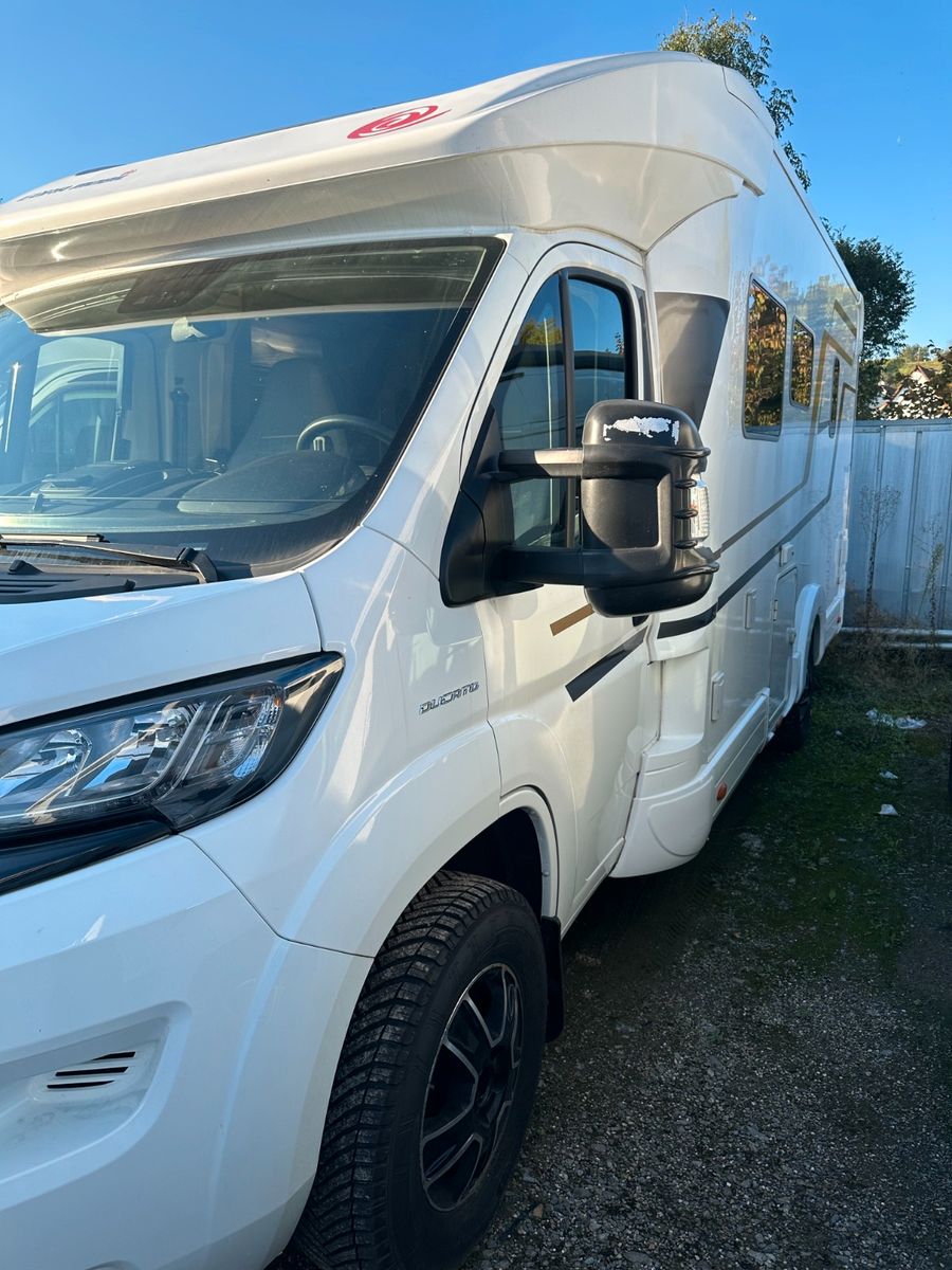 Fahrzeugabbildung Eura Mobil Profila T 675 SB *rollerbühne*