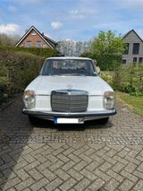 Mercedes-Benz Mercedes 220 W114/115 Strich 8 - Mercedes-Benz: Strich 8