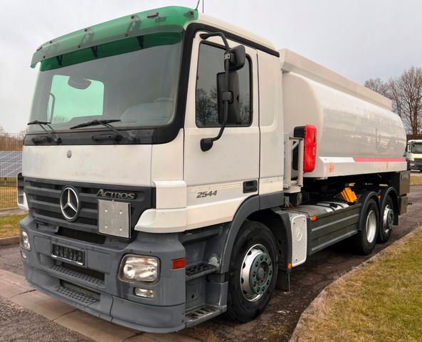 Mercedes-Benz Actros 2544L Tankwagen A1 Benzin Diesel