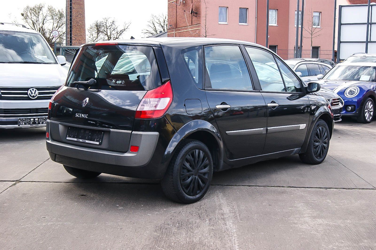 Fahrzeugabbildung Renault Scenic II 1.6i Dynamique Confort Klima