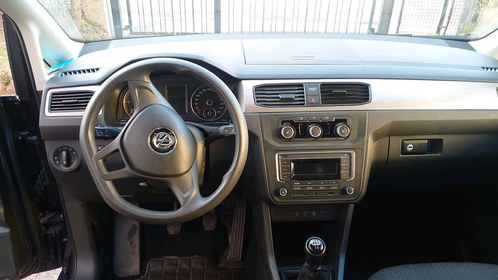 Image of Volkswagen Caddy