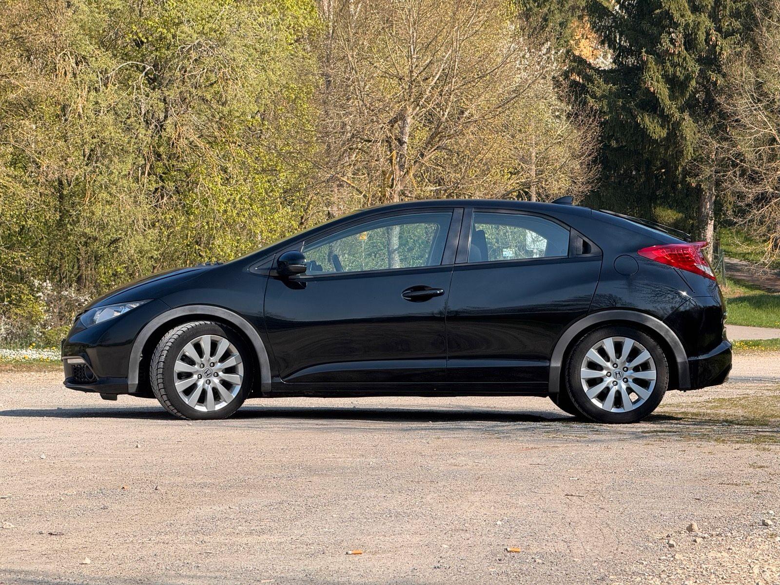 Honda Civic 2012 — engine 150 HP (110kW)