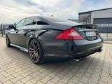 Mercedes-Benz CLS 63 AMG AMG - Mercedes-Benz: Cl 63