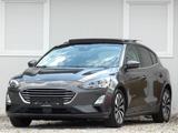 Ford Focus Lim. Cool&Connect Aut. LED/KAM/PANO/KEYLES - Ford Focus mit Diesel-Antrieb: Limousine, Automatik