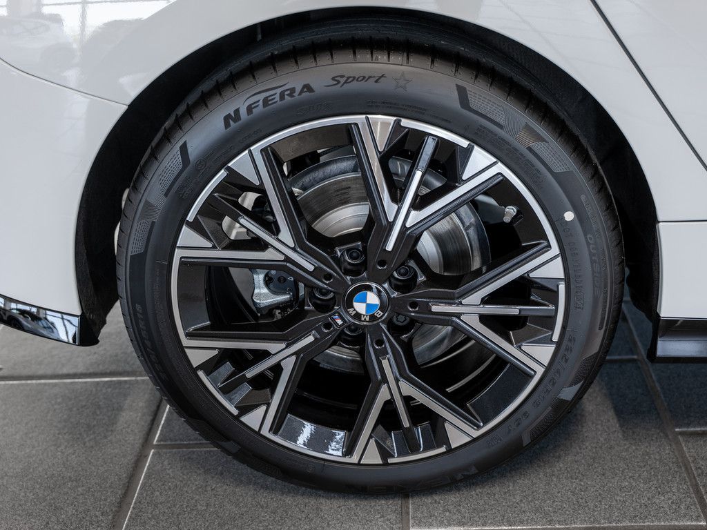 BMW 120 - Bild 10