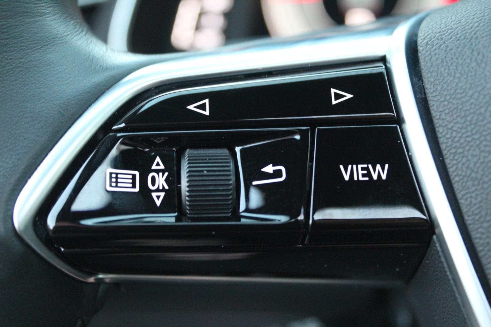 Audi A6 Avant 40 TDI qu/design/Pano/Leder/NP: 83400 €