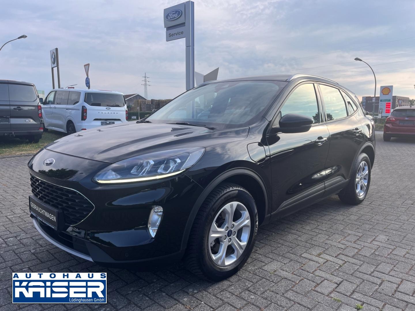 Ford Kuga Cool & Connect AHK-ab Navi 17Zoll Allwetter