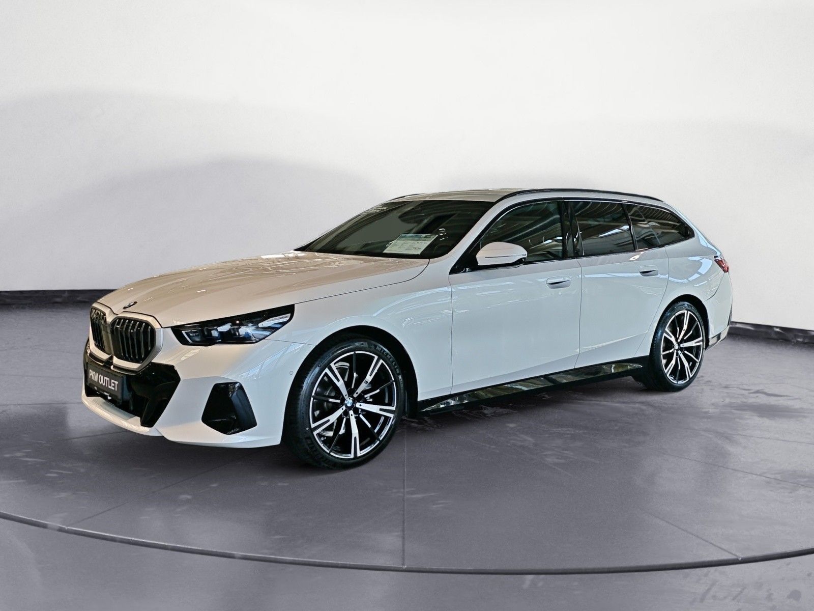 BMW 520i Touring M Sport Standheizung AHK Sitzbelüft