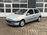 Renault Clio II Initiale Luxe/Klima/Leder - gebrauchte Renault Clio aus dem Jahr 2001