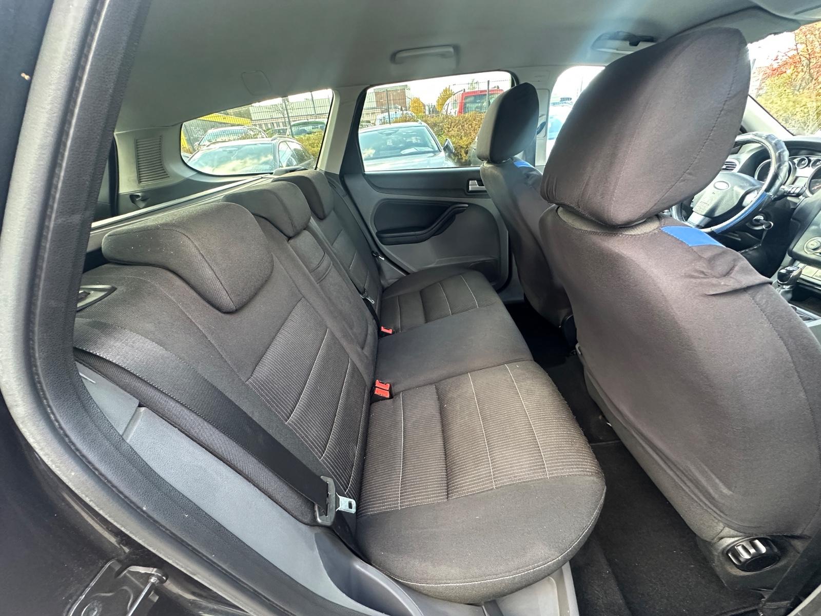 Ford Focus 2008 — photo 9