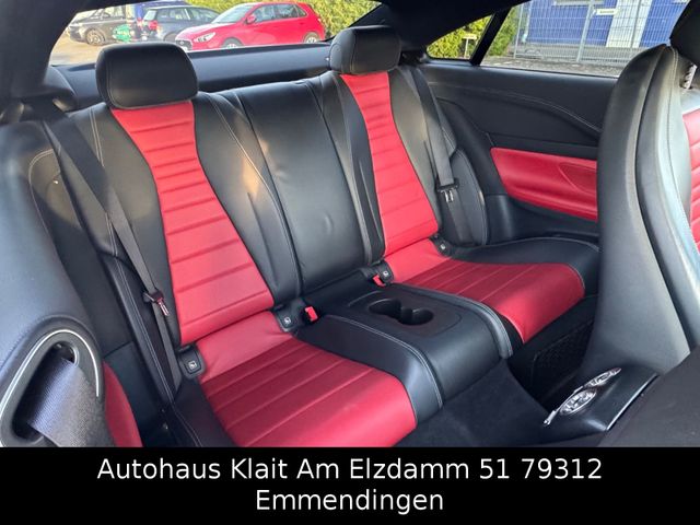 Fahrzeugabbildung Mercedes-Benz E 300 Coupé Edition 1 Kaschmir Weiß Sonderlack