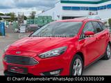 Ford Focus Turnier Titanium - Ford Focus: Rot
