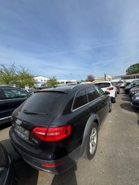 Audi A4 Allroad - 8