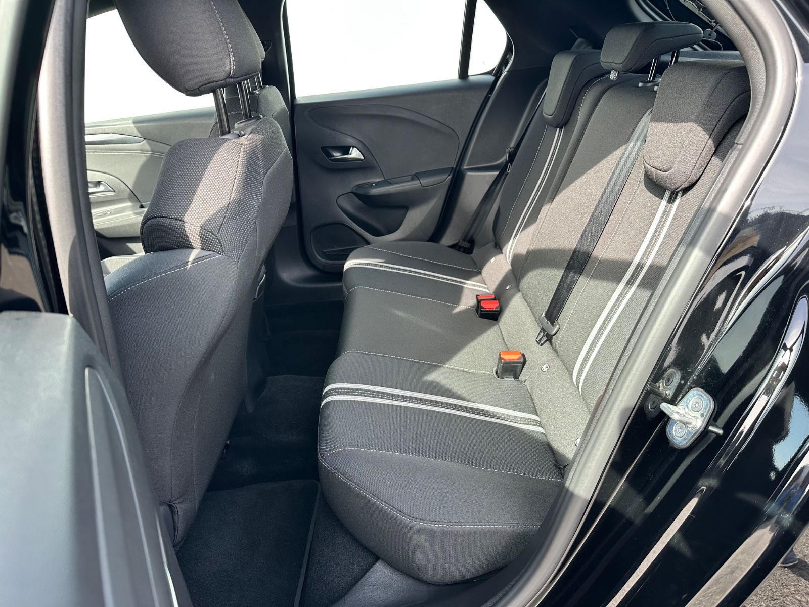 Fahrzeugabbildung Opel Corsa F GS*SHZ*PDC*Lenkradheizung*Rückfahrkamera