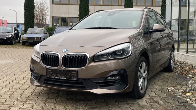 BMW 218i Active Tourer AHK Sitzheizung TÜV AU neu