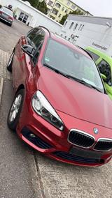BMW 220 Active Tourer 220d xDrive Sport Line A S... - rote BMW 220 Active Tourer