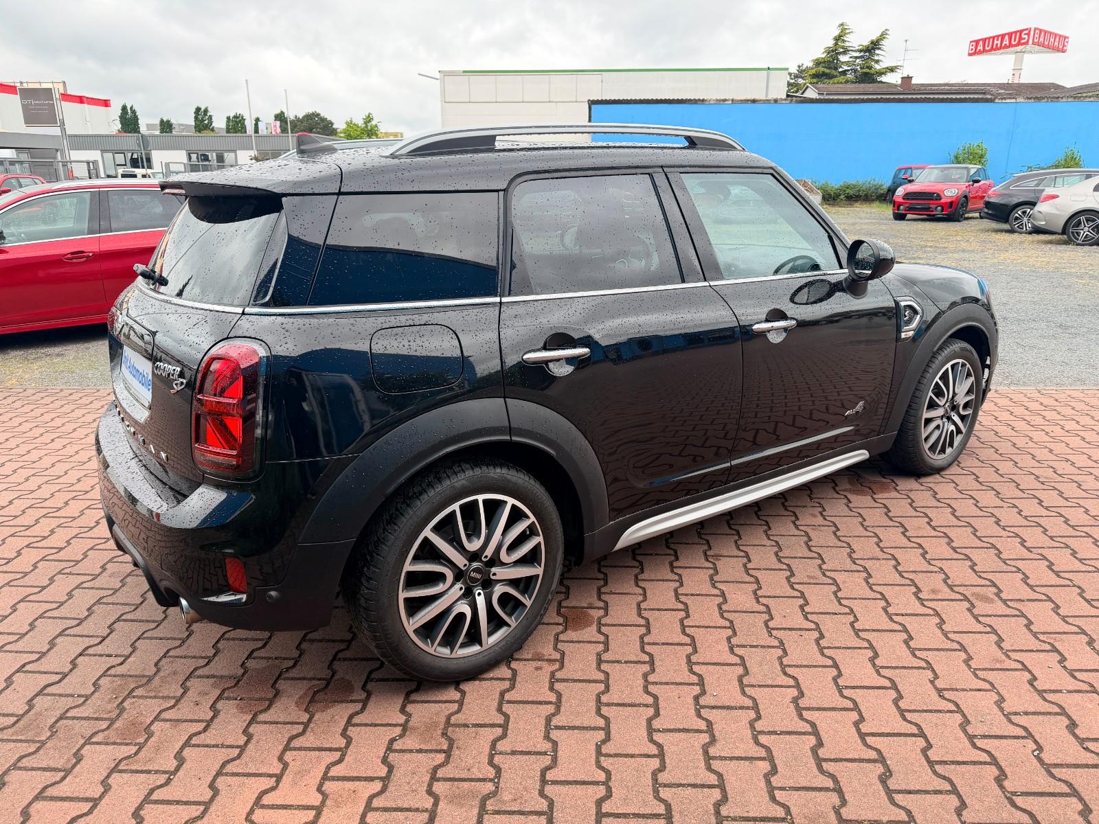 MINI COOPER SD Countryman Cooper SD All4 JCW