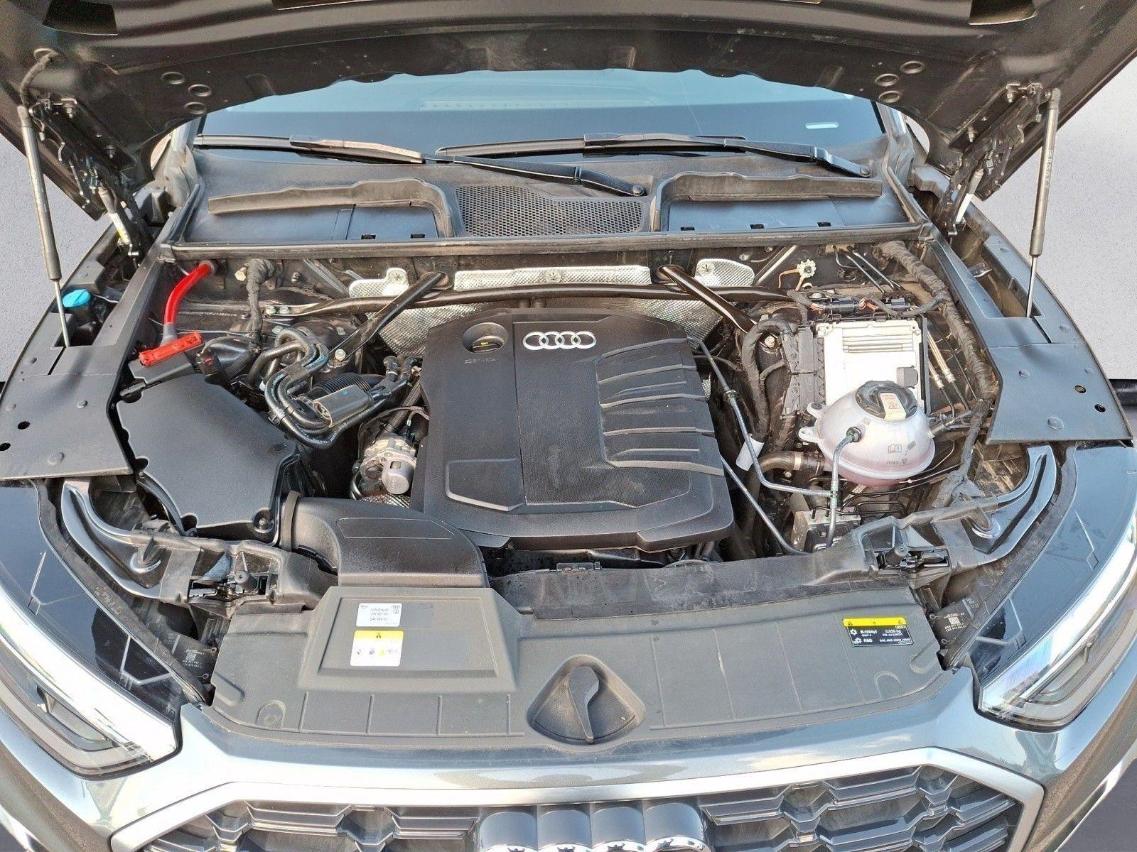 Audi Q5 40 TDI quattro S tronic S line PanoDach Assis