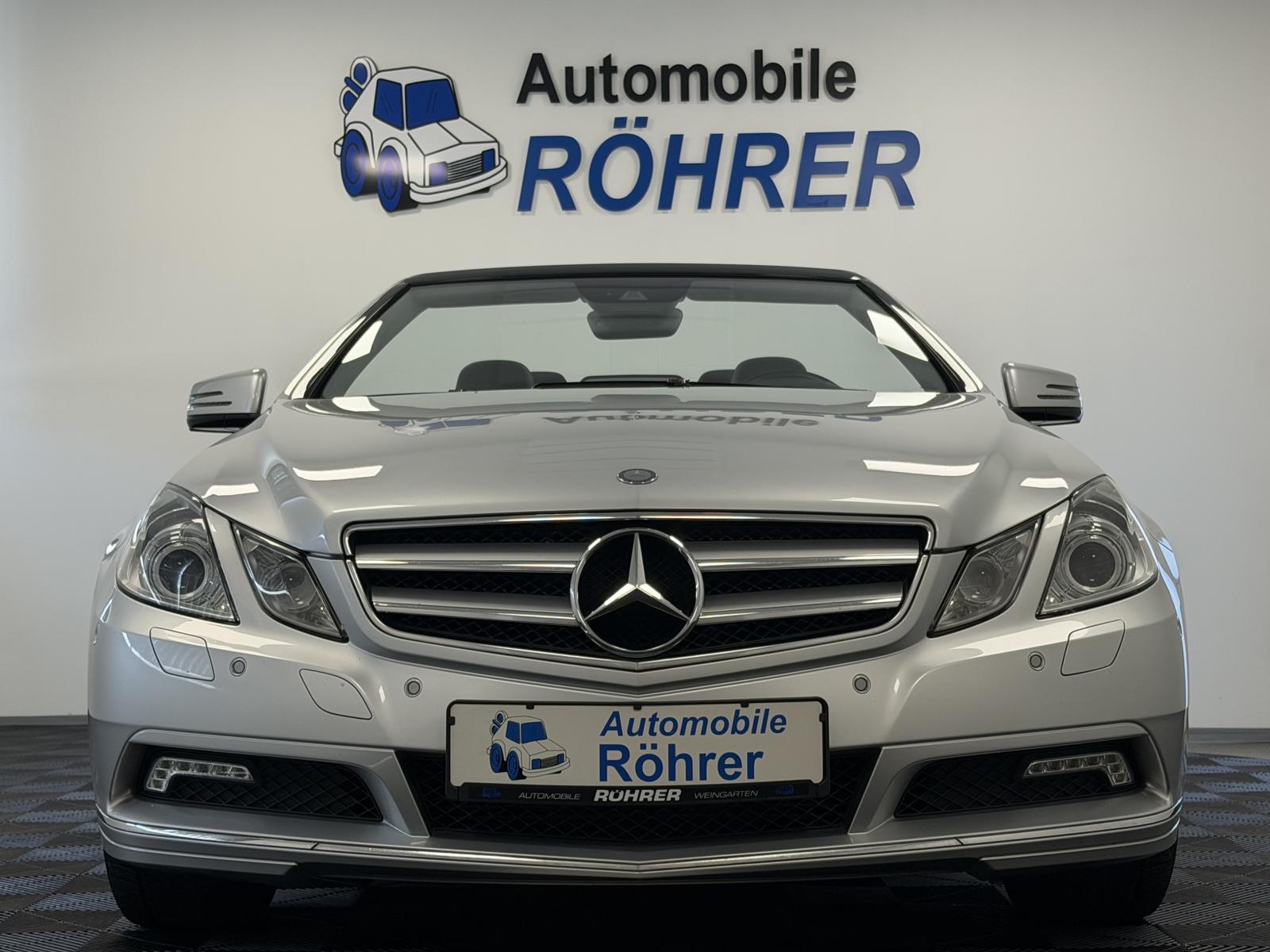 Mercedes-Benz E 200 CGI Cabrio Aut. Airscarf Bi-Xenon Navi PDC