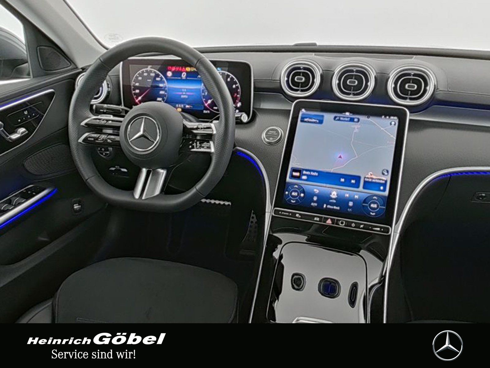 Fahrzeugabbildung Mercedes-Benz C 300 AMG+KAMERA+MEMORY+CARPLAY+AMBIENTE+WINTERP