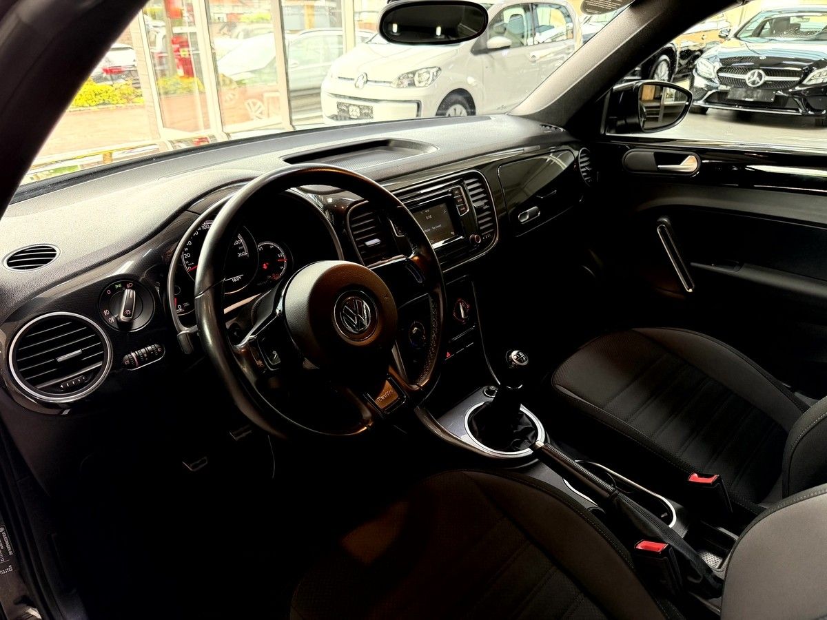 Volkswagen Beetle Cabriolet 1.4 TSI BMT R-Line PDC Klima  foto 9