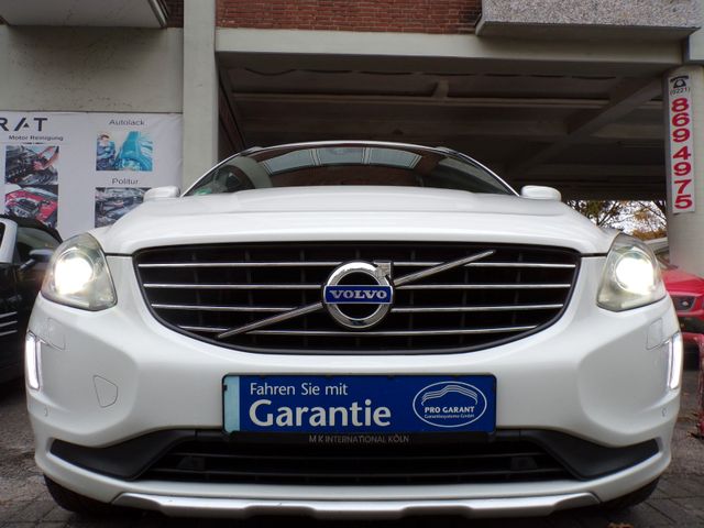 Volvo XC60 Summum 2.4 D5 AWD Pano Navi Leder AirSusp.