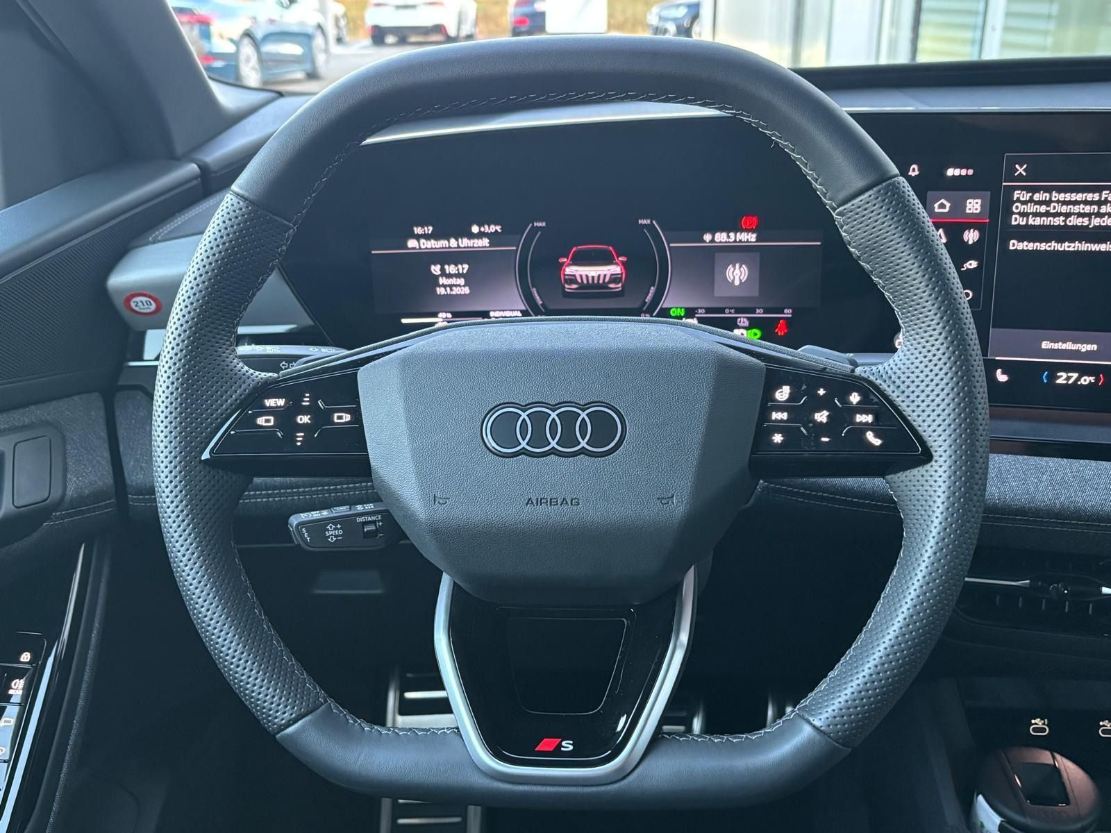 Audi Q6 e-tron - Bild 12
