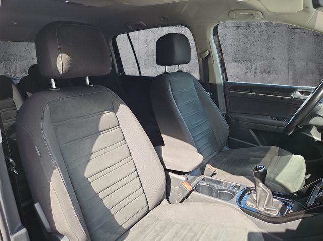 Touran 2.0 TDI SCR Highline 6-Gang