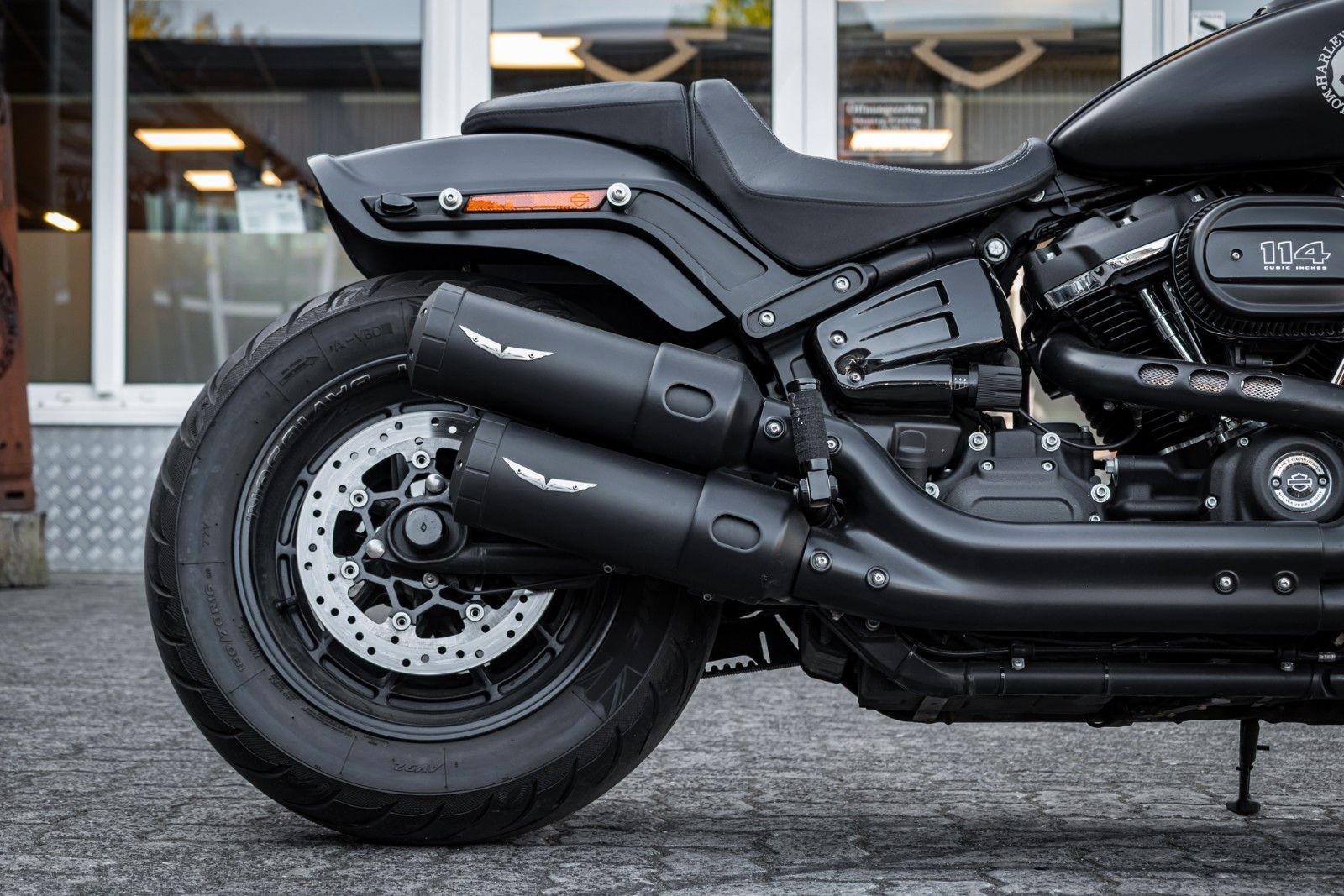 Fahrzeugabbildung Harley-Davidson FXFBS FAT BOB 114 CUI SOFTAIL - Penzl - Avon