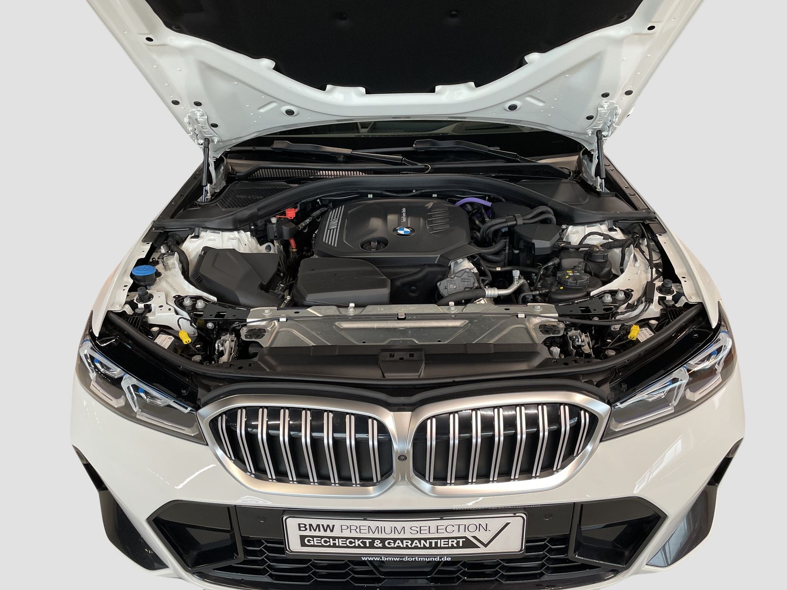 BMW 320 - Bild 15