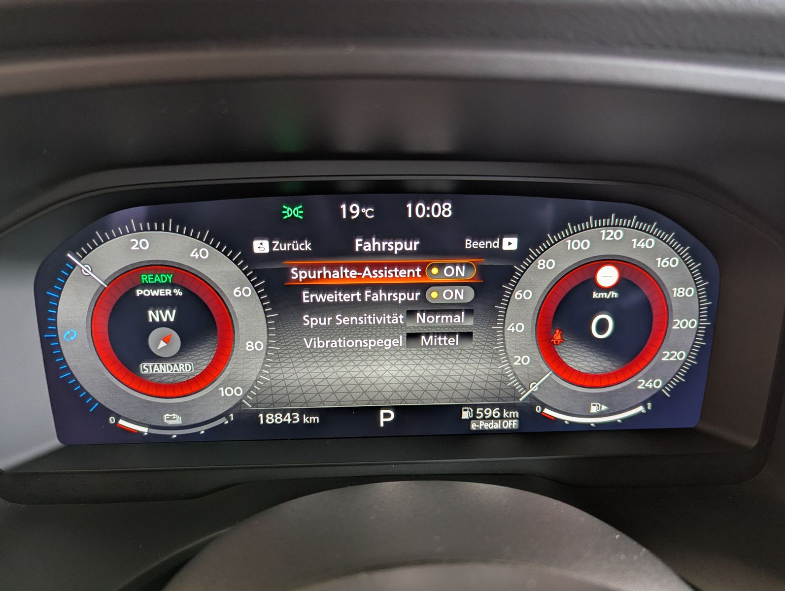 Fahrzeugabbildung Nissan X-Trail 1.5 e-Power N-Connecta ACC 360 Navi 12"